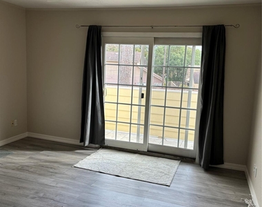 14515 Wunderlich Drive - Photo Thumbnail 25