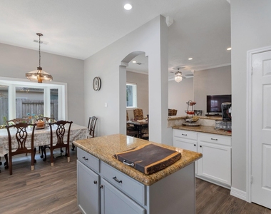 16115 Charter Rock Drive - Photo Thumbnail 2