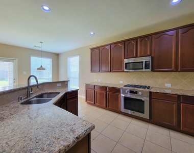 20931 Flower Croft Court - Photo Thumbnail 24