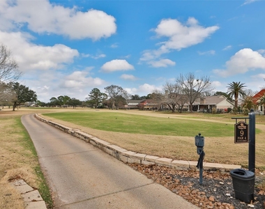 7502 Holly Court Estates - Photo Thumbnail 40