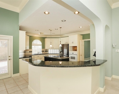 7502 Holly Court Estates - Photo Thumbnail 13