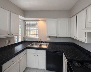 5817 W Tidwell Road - Photo Thumbnail 11