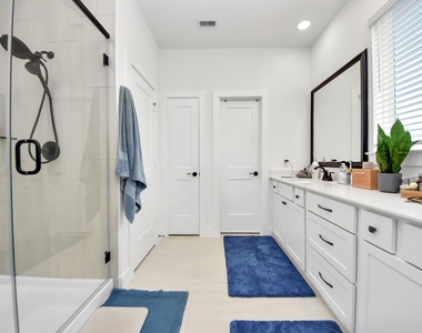 21202 Fiery Skipper Drive - Photo Thumbnail 13