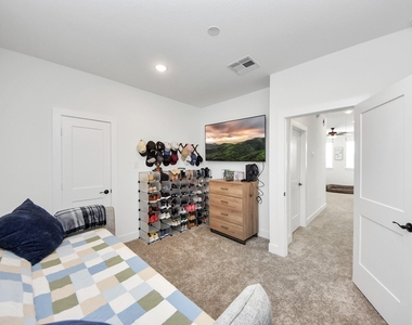 21202 Fiery Skipper Drive - Photo Thumbnail 19