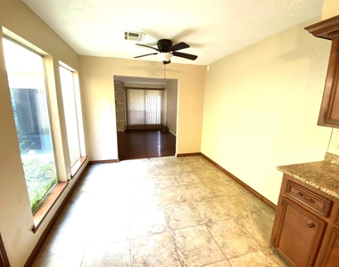 22522 Smokey Hill Drive - Photo Thumbnail 4