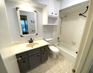 22522 Smokey Hill Drive - Photo Thumbnail 12
