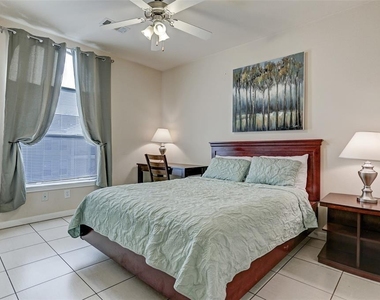 2078 Laverne Street - Photo Thumbnail 8