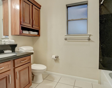 2078 Laverne Street - Photo Thumbnail 12