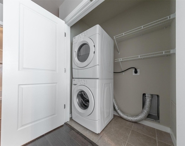 5925 Almeda Road - Photo Thumbnail 29