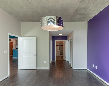 5925 Almeda Road - Photo Thumbnail 18