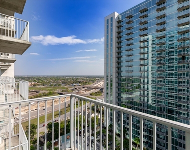 5925 Almeda Road - Photo Thumbnail 3