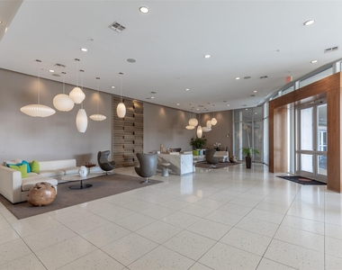 5925 Almeda Road - Photo Thumbnail 30