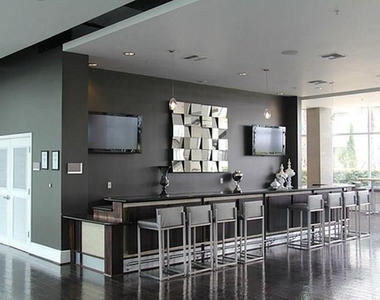 5925 Almeda Road - Photo Thumbnail 38
