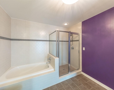 5925 Almeda Road - Photo Thumbnail 22