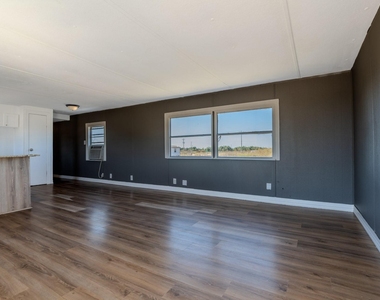 125 Road 5814 - Photo Thumbnail 20
