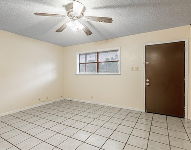 120 Mcadams Lane - Photo Thumbnail 3