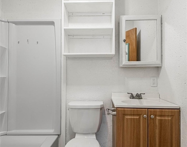 120 Mcadams Lane - Photo Thumbnail 13