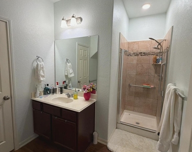 2623 Hunters Side Trail - Photo Thumbnail 11
