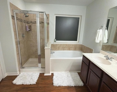 2623 Hunters Side Trail - Photo Thumbnail 4