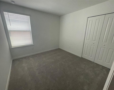 9645 Carabiner Way - Photo Thumbnail 20