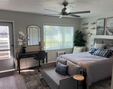 4141 Dolphin Drive - Photo Thumbnail 6