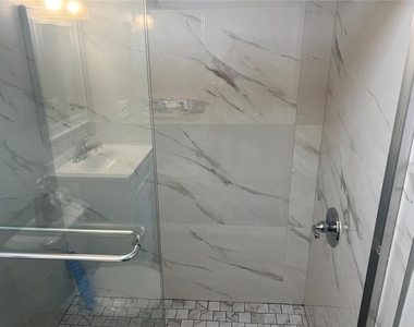 4141 Dolphin Drive - Photo Thumbnail 11