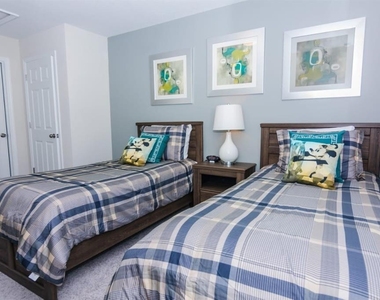 1534 Carey Palm Circle - Photo Thumbnail 37