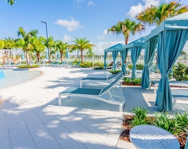 1534 Carey Palm Circle - Photo Thumbnail 17