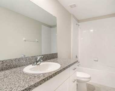 7322 King Creek Drive - Photo Thumbnail 23