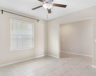 7322 King Creek Drive - Photo Thumbnail 9