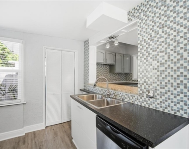 4933 13th Avenue S - Photo Thumbnail 9
