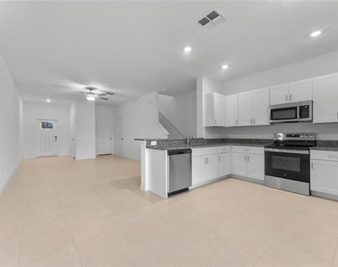 6288 Shiner Street - Photo Thumbnail 11
