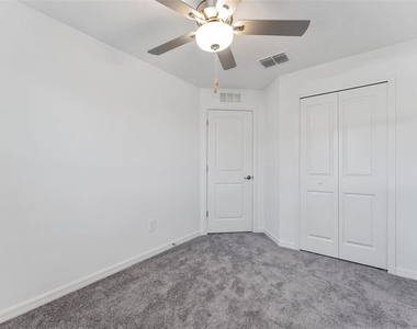 6288 Shiner Street - Photo Thumbnail 24