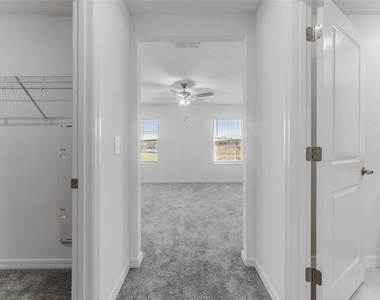 6288 Shiner Street - Photo Thumbnail 14