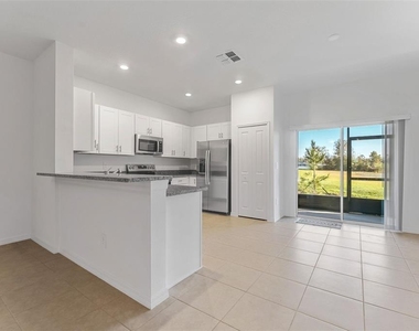 6288 Shiner Street - Photo Thumbnail 6