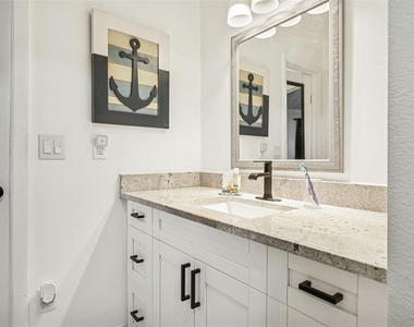 7501 Dolonita Drive - Photo Thumbnail 17