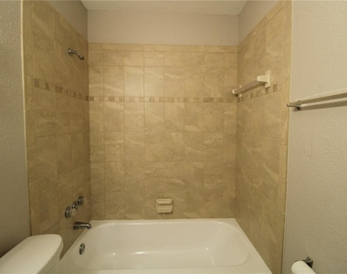 13731 Juniper Blossom Drive - Photo Thumbnail 17