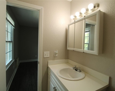 13731 Juniper Blossom Drive - Photo Thumbnail 16