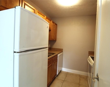 13731 Juniper Blossom Drive - Photo Thumbnail 8