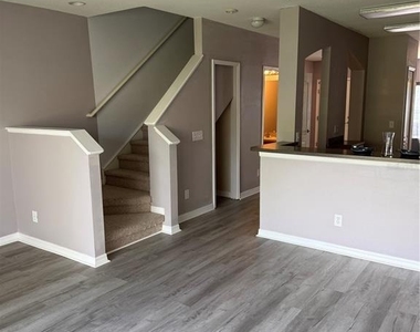 16344 Swan View Circle - Photo Thumbnail 5