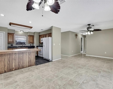 3017 Lema Drive - Photo Thumbnail 5