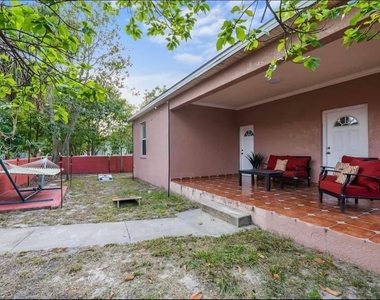 2324 W Palmetto Street - Photo Thumbnail 23