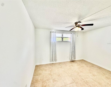 5820 N Church Avenue - Photo Thumbnail 36