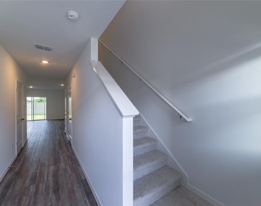 17208 English Chestnut Way - Photo Thumbnail 13