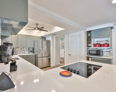 1279 86th Avenue N - Photo Thumbnail 15