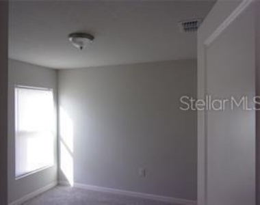 11357 Elgin Boulevard - Photo Thumbnail 11