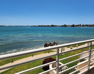 6105 Bahia Del Mar Circle - Photo Thumbnail 1