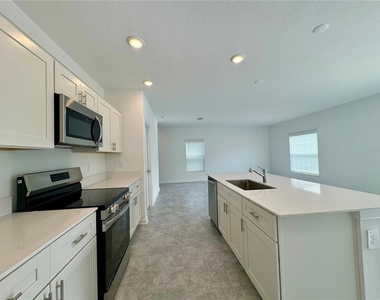 1727 Foreman Road - Photo Thumbnail 11