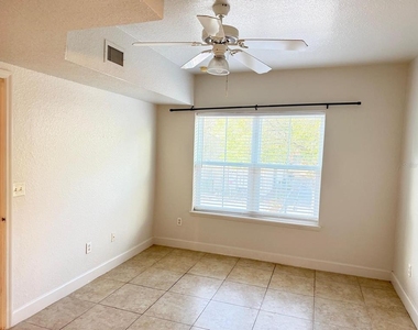 202 E South Street - Photo Thumbnail 15