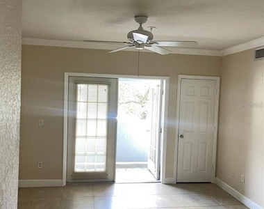 202 E South Street - Photo Thumbnail 24